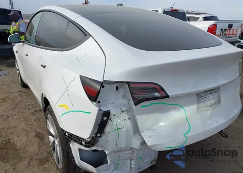 2021 Tesla Model Y Long Range Dual Motor All-Wheel Drive from USA, damaged, VIN 5YJYGAEE6MF284265
